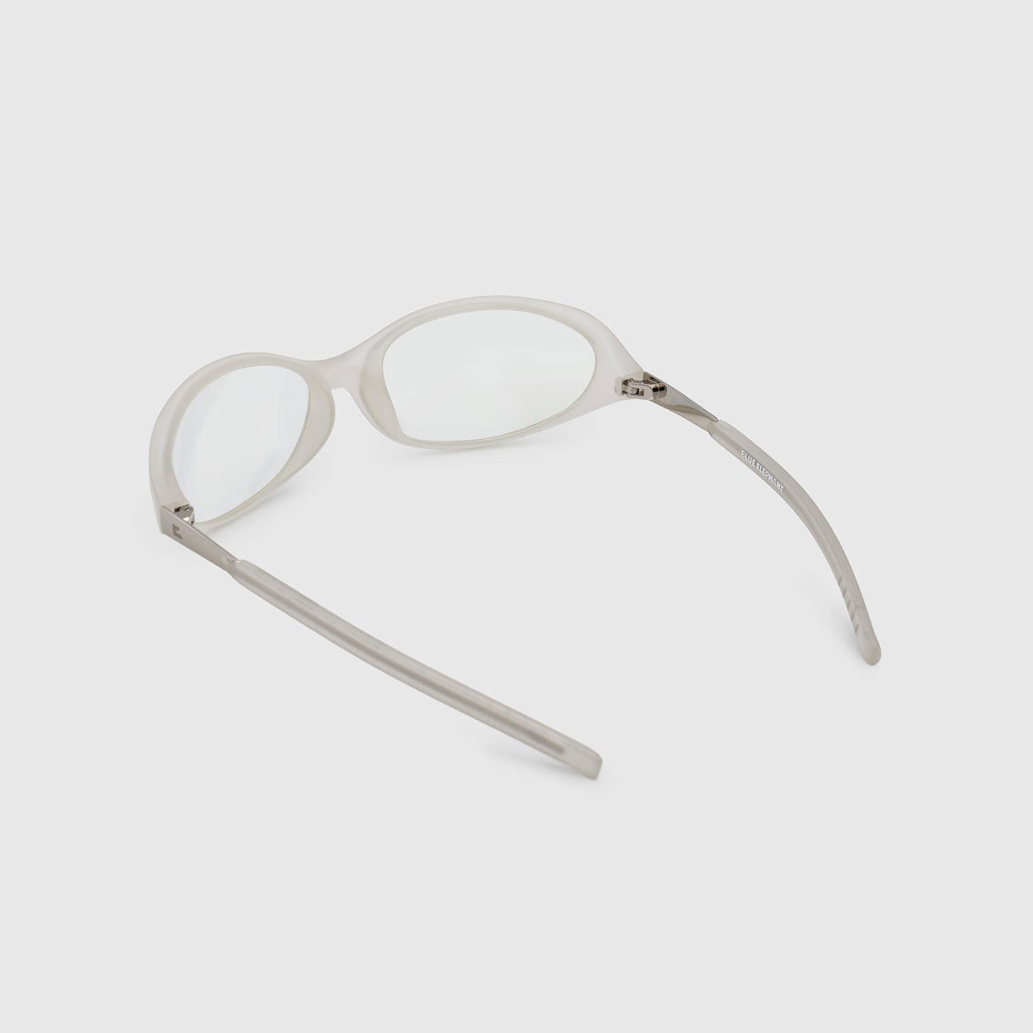 CARA matte white