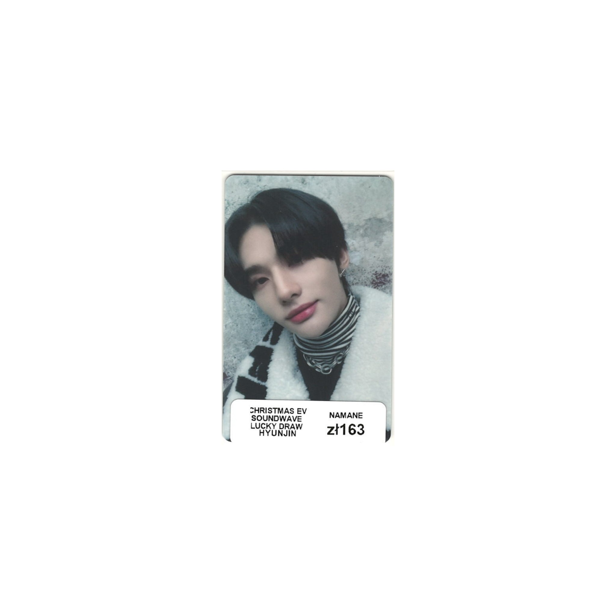 STRAY KIDS - CHRISTMAS EVE SOUNDWAVE LUCKY DRAW (HYUNJIN)